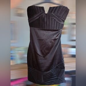 Nikibiki Black Strapless Dress